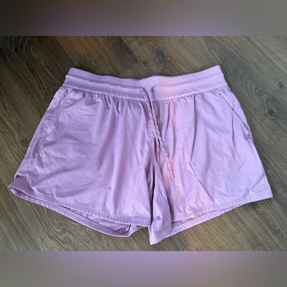 The North Face Women's XL Athletic Shorts Purple Comfy Drawstring - Picture 1 of 10